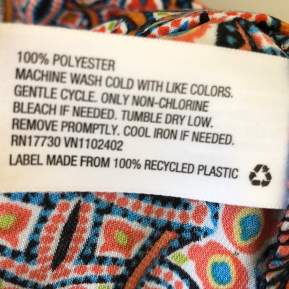 Ladies size small romper - Picture 5 of 5